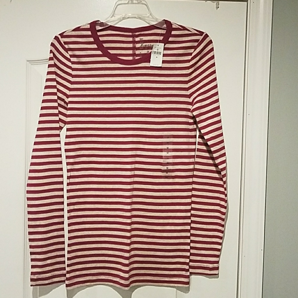 long sleeve t-shirt